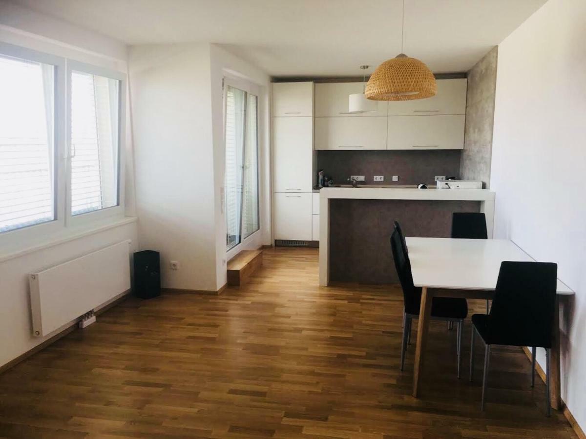 Hauptbahnhof 5 Apartament